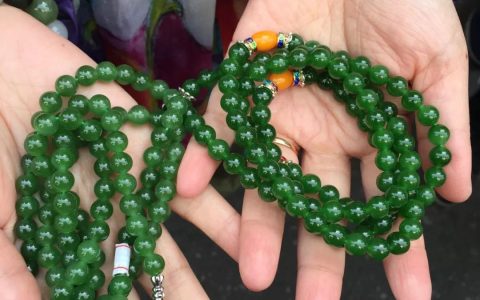 翡翠B货也是要挑选翡翠原料的 哪些翡翠能做成翡翠B货呢