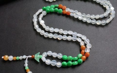 翡翠入门知识 从基础开始了解翡翠行业