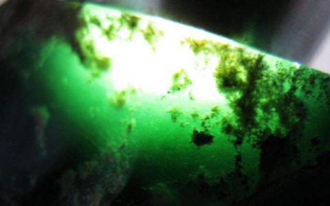 玉石的水头对翡翠颜色的影响有哪些