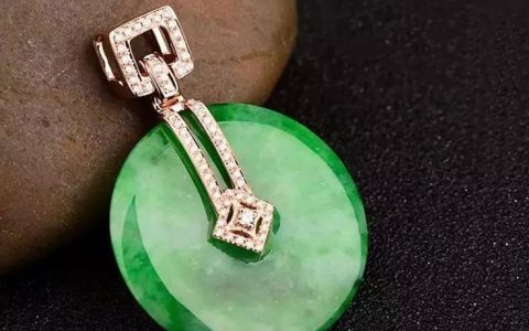 翡翠行业存在哪些潜规则 购买翡翠时需要知道事有哪些